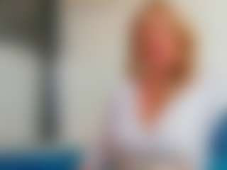 Karissia's Live Sex Cam Show