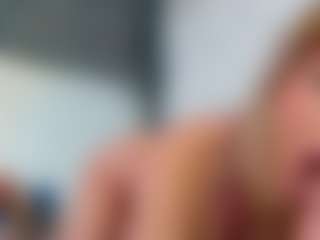Karissia's Live Sex Cam Show