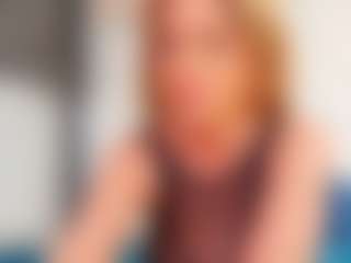 Karissia's Live Sex Cam Show