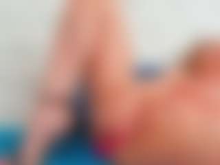 Karissia's Live Sex Cam Show