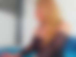 Karissia's Live Sex Cam Show
