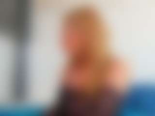 Karissia's Live Sex Cam Show