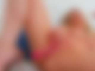 Karissia's Live Sex Cam Show