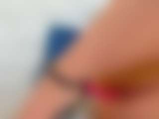 Karissia's Live Sex Cam Show