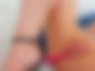 Karissia's Live Sex Cam Show