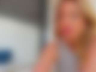 Karissia's Live Sex Cam Show