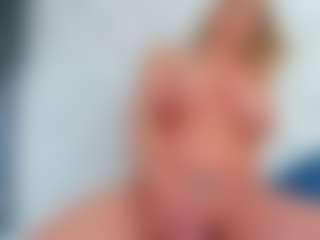 Live cam show with Karissia - Tattoos on justonemore.cc