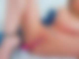 Karissia's Live Sex Cam Show