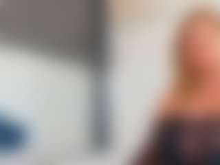Live cam show with Karissia - Mature on Uber Horny
