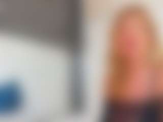 Karissia's Live Sex Cam Show