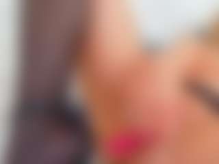 Karissia's Live Sex Cam Show