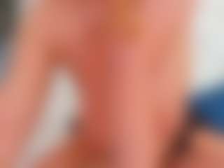 Karissia's Live Sex Cam Show