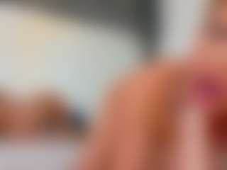Karissia's Live Sex Cam Show