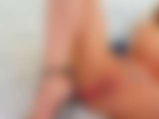 Karissia's Live Sex Cam Show