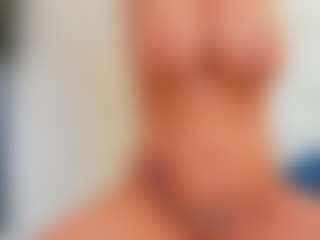 Live cam show with Karissia - Mature on Sex Cam Show