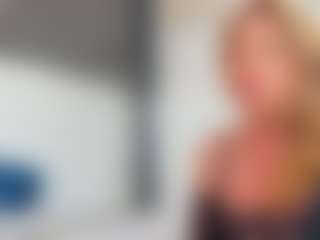 Karissia's Live Sex Cam Show