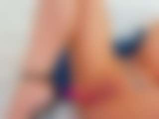 Karissia's Live Sex Cam Show