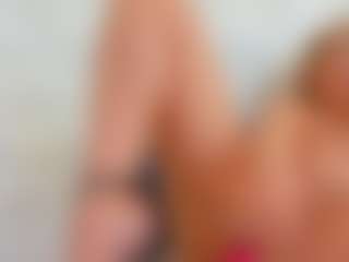 Karissia's Live Sex Cam Show