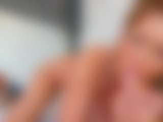 Karissia's Live Sex Cam Show