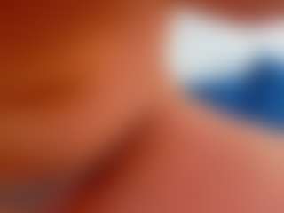 Live cam show with Karissia - Spinner on Milfs Live