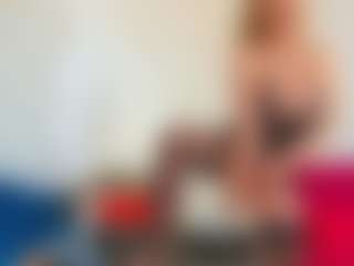 Karissia's Live Sex Cam Show
