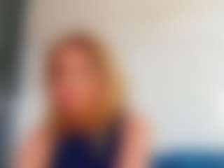 Live cam show with Karissia - Middle Aged on https://playwithruby.com