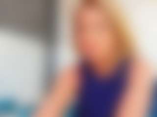 Karissia's Live Sex Cam Show