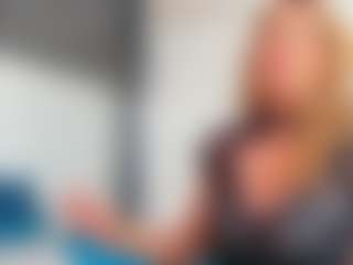 Karissia's Live Sex Cam Show