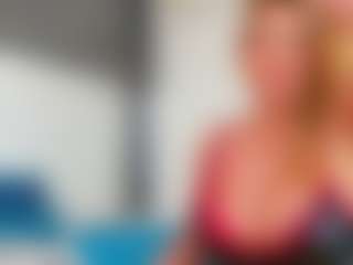 Live cam show with Karissia - Public Mature on alttransgirls