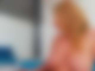 Live cam show with Karissia - Amateur Mature on Pornisteam.com