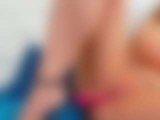 Live cam show with Karissia - Public Mature on Taboo Cams XXX