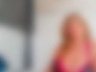 Live cam show with Karissia - Middle Aged on camwithhim.com