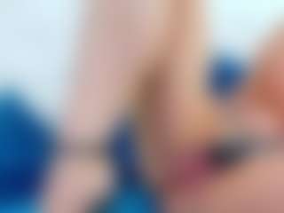 Karissia's Live Sex Cam Show