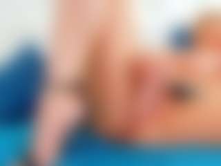 Karissia's Live Sex Cam Show