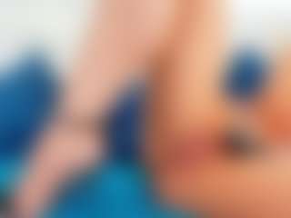 Live cam show with Karissia - Toys Middle Aged on fuck-show.com