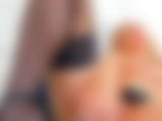 Karissia's Live Sex Cam Show
