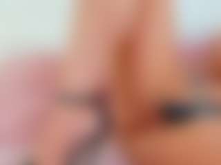 Karissia's Live Sex Cam Show