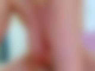 Karissia's Live Sex Cam Show