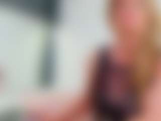 Karissia's Live Sex Cam Show