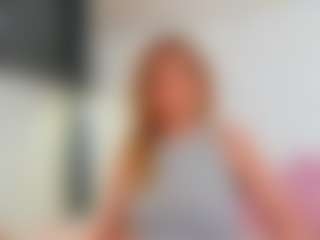 Karissia's Live Sex Cam Show