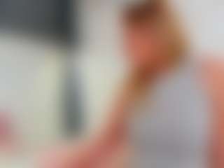 Karissia's Live Sex Cam Show