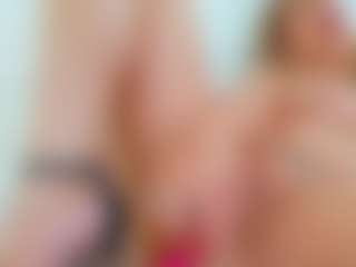 Karissia's Live Sex Cam Show