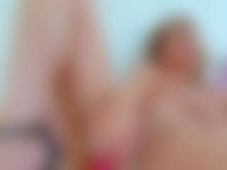 Karissia's Live Sex Cam Show