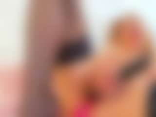 Karissia's Live Sex Cam Show
