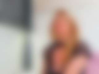 Live cam show with Karissia - Italian Mature on crypto-cams | netherlands