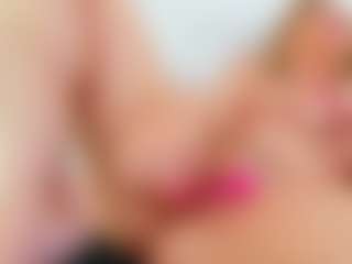 Live cam show with Karissia - Squirt on Camsoda Late Night