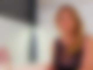 Live cam show with Karissia - Sexwebcam Mature on Milfs Live