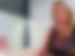 Karissia's Live Sex Cam Show