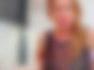 Karissia's Live Sex Cam Show