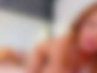 Live cam show with Karissia - Big Tits MILF on camwithhim.com